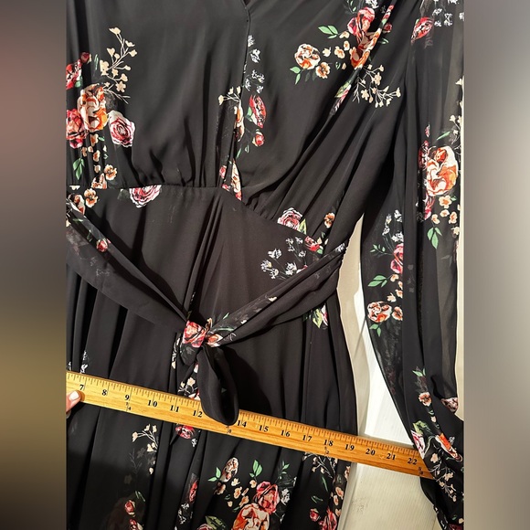 IEENA FOR MAC DUGGAL Belted Floral Print Illusion Long Sleeve Gown Black Size 12 - Picture 14 of 16